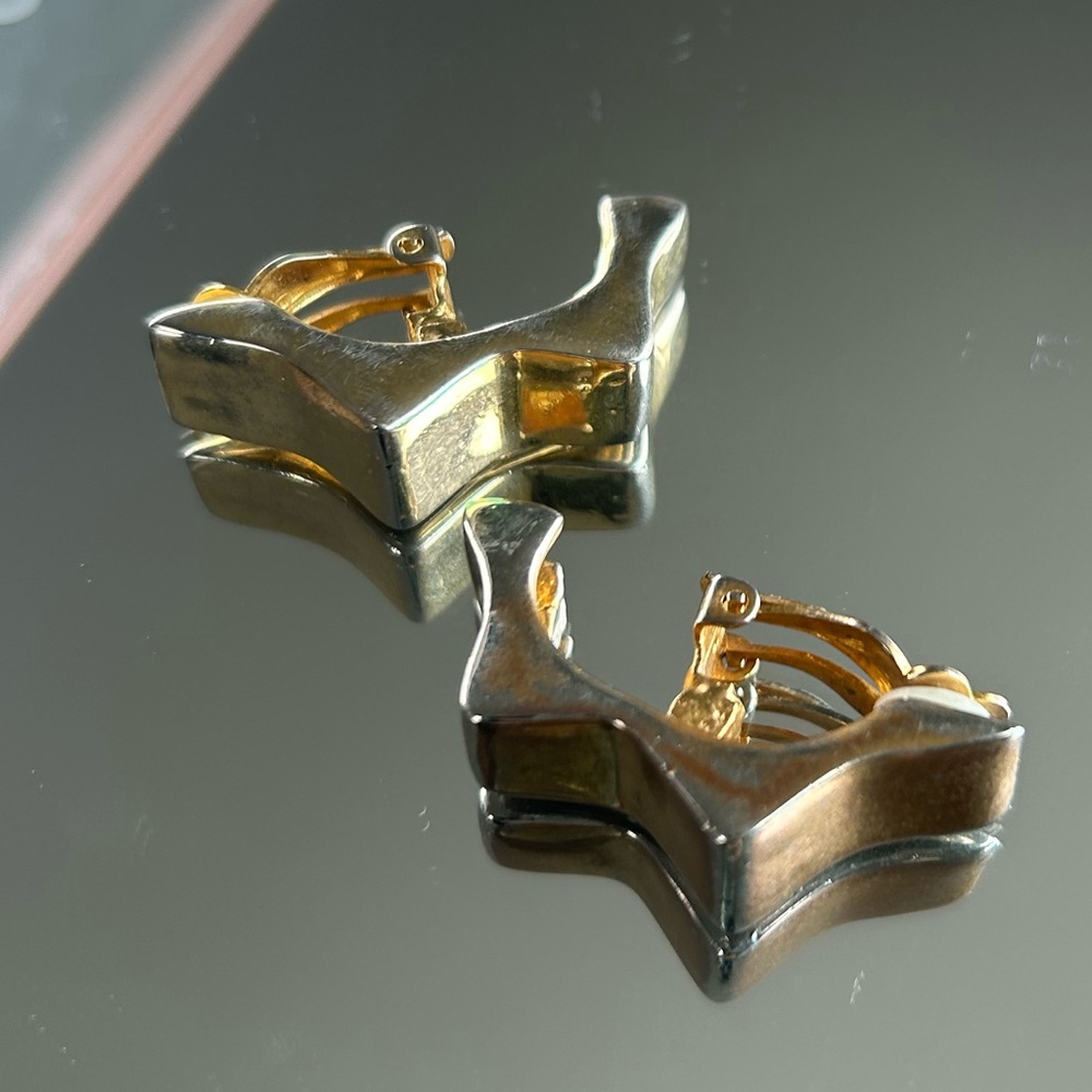 Gold Plated Half Star Clip-on earrings